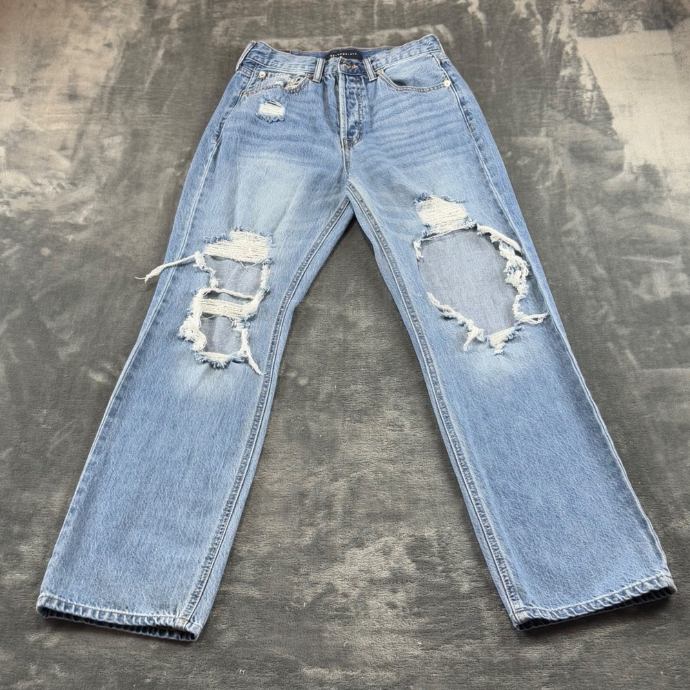 Aeropostale 90s Baggy High Waisted Distressed Light Wash Jeans Size 4